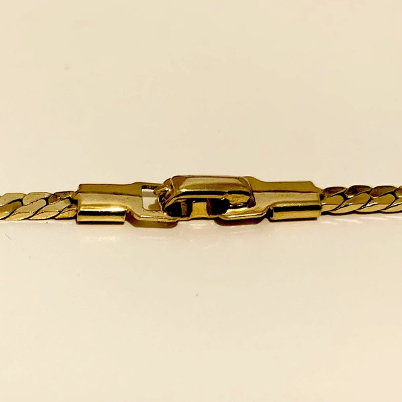 VTG NECKLACE Gold Tone Herringbone V Chocker 1980s Rhinestone Embedded Pendant - Picture 5 of 15